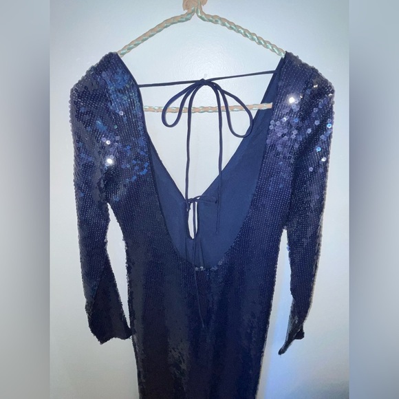 NWT ❤️❤️ Anthropologie Bardot Verona Sequin Maxi Dress In Navy- Size 8 - Picture 6 of 10